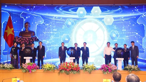 Thủ tướng Phạm Minh Chính khai trương Cổng Pháp luật quốc gia