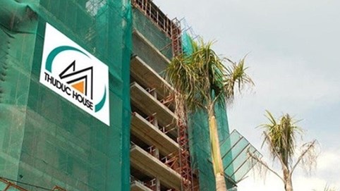 Trong bối cảnh kết quả kinh doanh thua lỗ và bị cưỡng chế thuế, cổ phiếu TDH của ThuDuc House vẫn liên tục tăng trần 6 phiên liên tiếp