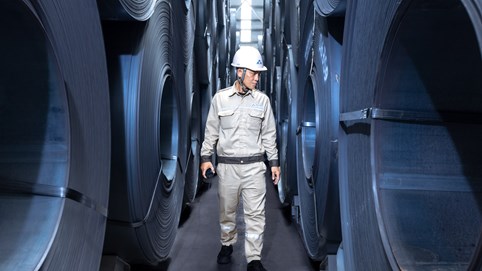 Tiêu thụ thép cán nóng của Hòa Phát cao nhất từ đầu năm