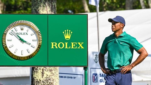 Tay golf huyền thoại Tiger Woods chính thức trở thành tỷ phú 