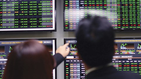 Chứng khoán 16/6: Tiền đổ về rổ bluechip, VN-Index tăng 22,7 điểm