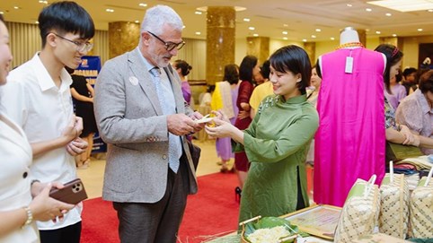 Cốm Mộc Lam: Giữ gìn và nâng tầm tinh hoa Hà Nội