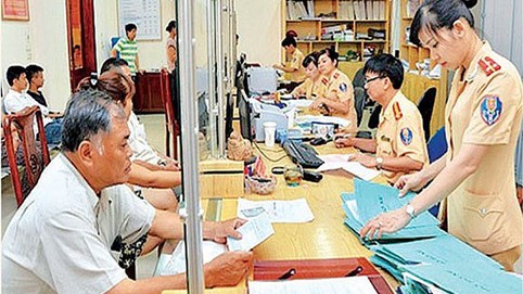 Chính sách về đấu giá biển số, dán nhãn năng lượng, lắp camera hành trình phương tiện giao thông có hiệu lực từ 1/7