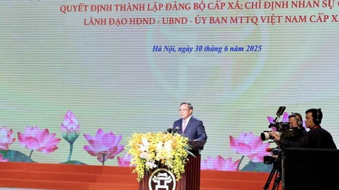 Hà Nội công bố 126 đơn vị hành chính xã, phường mới và đội ngũ cán bộ chủ chốt