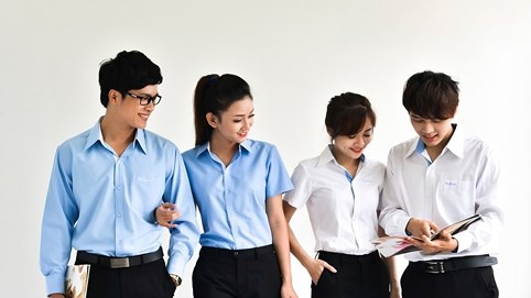 Đồng phục De Charme: Uy tín, chất lượng nâng tầm giá trị thương hiệu