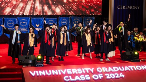 Nữ sinh từ chối 15 học bổng du học Mỹ, đặt cược vào ngôi trường “0 tuổi” và cái kết như mơ