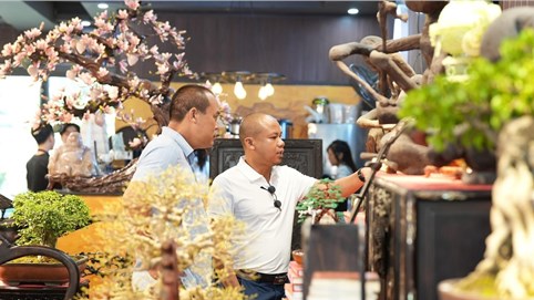 Doanh nhân Hoàng Lịch Thiệp: Người có công phát triển và sáng tạo thú chơi sinh vật cảnh