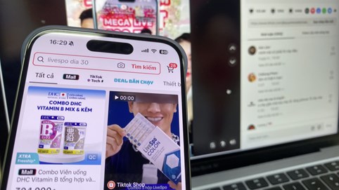 Câu chuyện 'phá giá' và các phiên livestream tiền tỷ