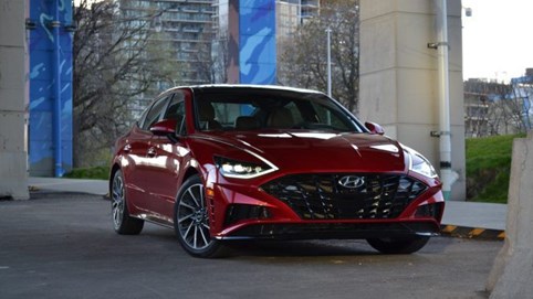 Top 10 nhà sản xuất ô tô được yêu thích nhất