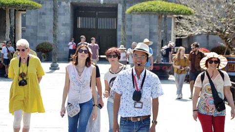 Hướng dẫn viên du lịch gặp khó khăn vì Covid-19 sẽ nhận được hỗ trợ như thế nào? 