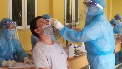 Từ 10-17/8, TP Hà Nội sẽ lấy mẫu xét nghiệm cho 300.000 người tại khu vực có nguy cơ cao 