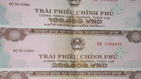 Nhà đầu tư nước ngoài mua ròng gần 300 tỷ đồng TPCP trong tháng 7