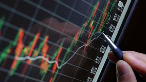 Phó Chủ tịch một công ty chứng khoán muốn mua gần 4% công ty, dự chi 140 tỷ đồng