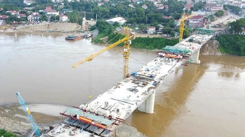 Thủ tướng chỉ đạo 'tăng tốc' loạt dự án trọng điểm tại Phú Thọ