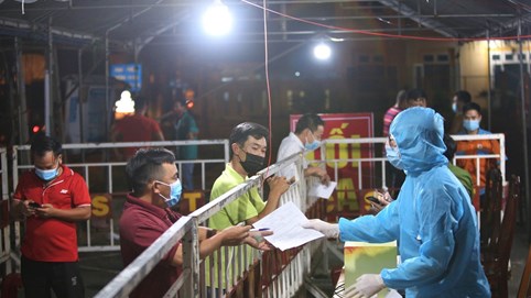 100% người trên các phương tiện vào TP Đà Nẵng phải test nhanh SARS-CoV-2