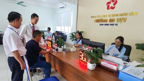 Dữ liệu hộ tịch: Từ miền núi đến trung tâm Huế, triển khai ngày càng nề nếp, suôn sẻ