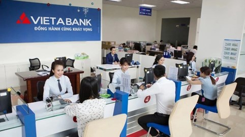 VietABank (VAB) huy động 300 tỷ đồng trái phiếu, chất lượng tài sản cải thiện mạnh