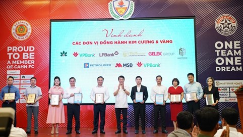 VPBank hợp tác cùng CLB Bóng đá Công an Hà Nội và PVF  Công an nhân dân kiến tạo tài năng bóng đã trẻ