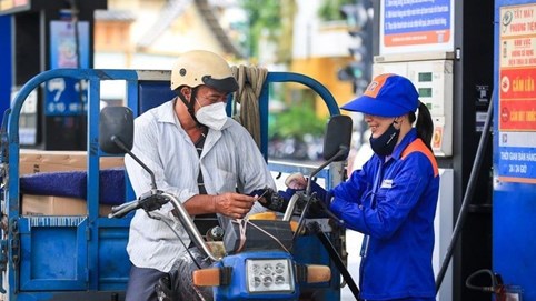 Giá xăng dầu đồng loạt tăng