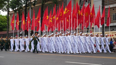 Đại lễ diễu binh, diễu hành và đoàn kết xã hội