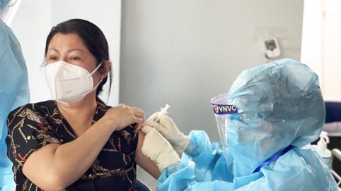 Thêm hơn 2 triệu liều vắc xin Covid-19 của AstraZeneca về đến Việt Nam