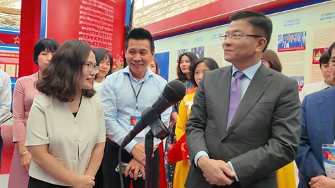 AI pháp luật được Bộ Tư pháp giới thiệu tại triển lãm Thành tựu đất nước