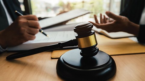 Xây dựng quy định mới về ưu đãi trong đấu thầu để khuyến khích sản xuất trong nước; căn cứ xác định giá gói thầu