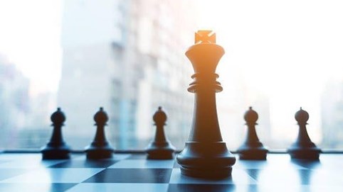 Nhóm cổ phiếu ngân hàng, chứng khoán, bất động sản còn phù hợp để xuống tiền?