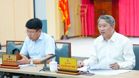 Tiếp tục triển khai các nhiệm vụ chuyển đổi số, phát triển khoa học, đổi mới sáng tạo