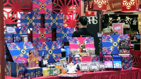 Bánh trung thu "nhà giàu" tại Sài Gòn