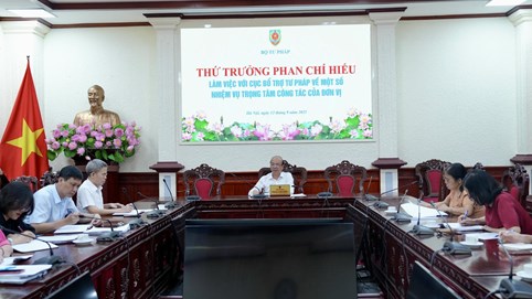 Tiếp tục hoàn thiện Đề án xây dựng chế định Luật sư công