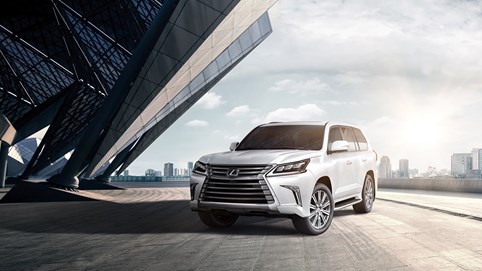 Vì đâu Lexus LX570 có giá tới gần 10 tỷ đồng và được coi là 