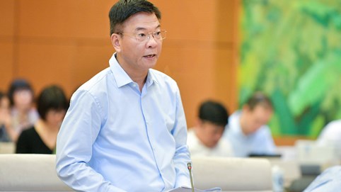 Đề xuất quy định đặc thù về tiền lương, thu nhập tăng thêm đối với cán bộ, công chức, viên chức Thủ đô