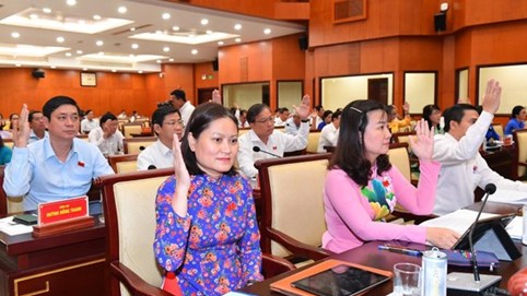 Chi tiết mức thu phí sử dụng lòng đường, hè phố trên địa bàn TP HCM