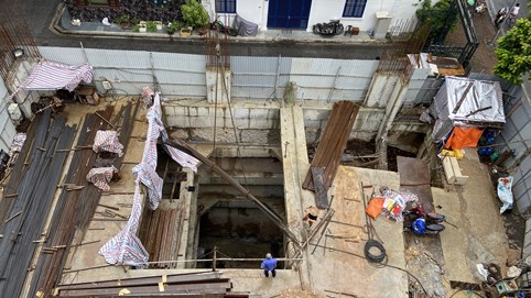 Thủ tướng yêu cầu Hà Nội kiểm tra, giải quyết vụ nhà phố làm 4 tầng hầm 