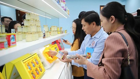 Cần xây dựng phong trào toàn dân phòng, chống hàng giả, hàng nhái - Kỳ 4: Xây dựng cơ chế khen thưởng, phát huy vai trò giám sát, tố giác của người dân