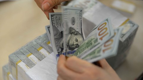 Cấm cá nhân mua nhà đất nước ngoài để ngăn chặn đầu tư mua quốc tịch?