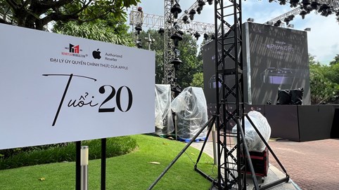 Sức nóng thị trường iPhone 15 trước giờ mở bán tại Việt Nam