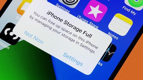 Cứ tưởng chi hơn 20 triệu mua iPhone 15 thế là xong: Ai ngờ Apple đang âm thầm 'cộng thêm' của bạn vài triệu nữa