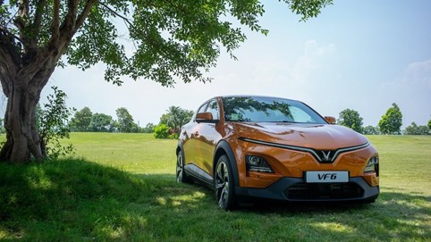 Xe nào mới ra mắt cũng so Mazda CX-5 - thử đem ‘tân binh’ xe điện VinFast VF 6 đối đầu CX-5 sẽ thế nào?