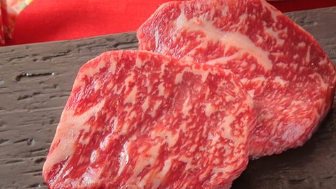 Thịt bò thượng hạng Ozaki có gì đặc biệt mà giá cao ngất ngưởng?