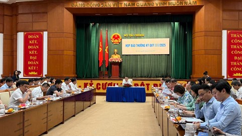 Bộ Tài chính thông tin về nỗ lực nâng hạng thị trường chứng khoán, tài sản mã hóa