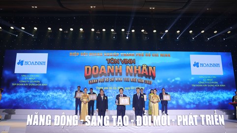 Hòa Bình 8 năm liên tiếp đạt doanh nghiệp TP HCM tiêu biểu