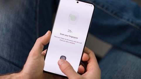 Tin đồn đầu tiên về iPhone 13