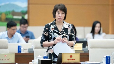 Đề xuất cấm đầu tư kinh doanh thuốc lá điện tử, thuốc lá nung nóng
