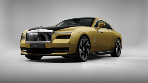 Rolls Royce giới thiệu xe chạy điện đầu tiên, giá khởi điểm từ 413.500 USD