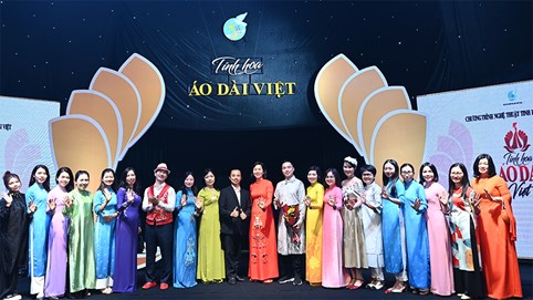 Khơi dậy giá trị truyền thống qua “Tinh hoa Áo dài Việt”