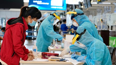 Từ nay đến hết 30/11, hành khách tham gia chuyến bay nội địa cần đáp ứng những điều kiện nào?