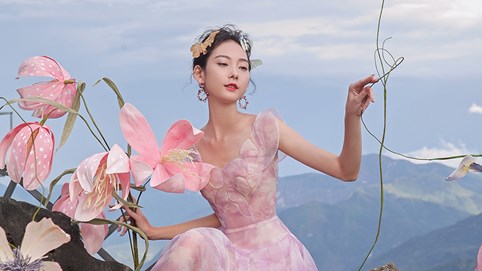 “Joliesse”: Vẻ đẹp diệu kỳ 