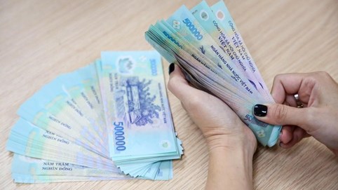 Quy định mới về chính sách tiền lương; công tác tổ chức, cán bộ có hiệu lực từ tháng 11/2022